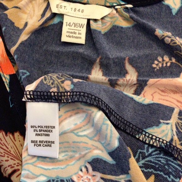 Cato Est 1946 Floral Short Sleeve Stretch Top Size 14/16W - Picture 4 of 6